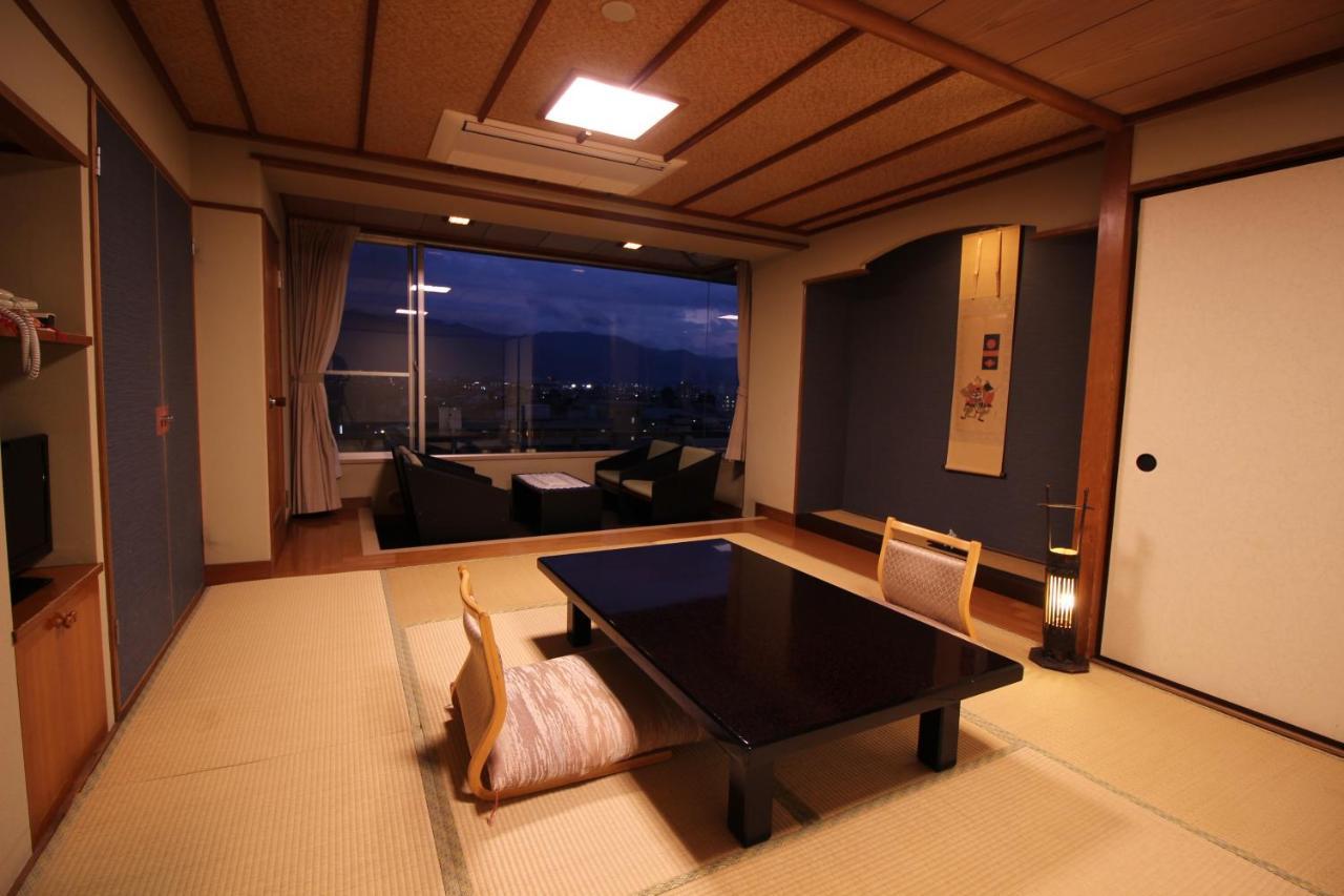 Hotel Hatta Fuefuki Esterno foto